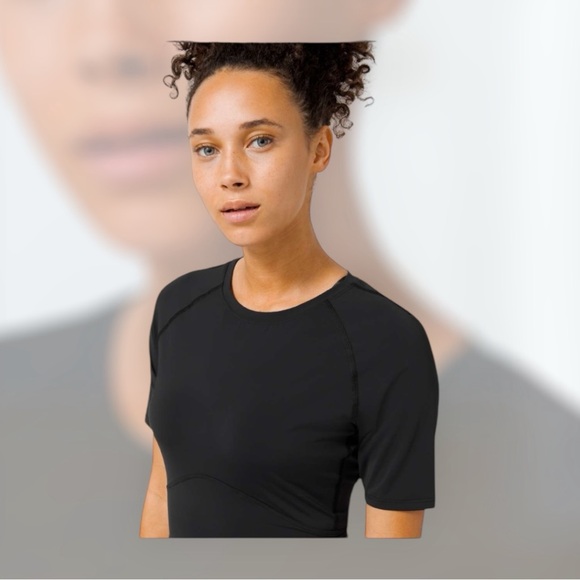 Lululemon Fine Force Short Sleeve
Black - Picture 2 of 7